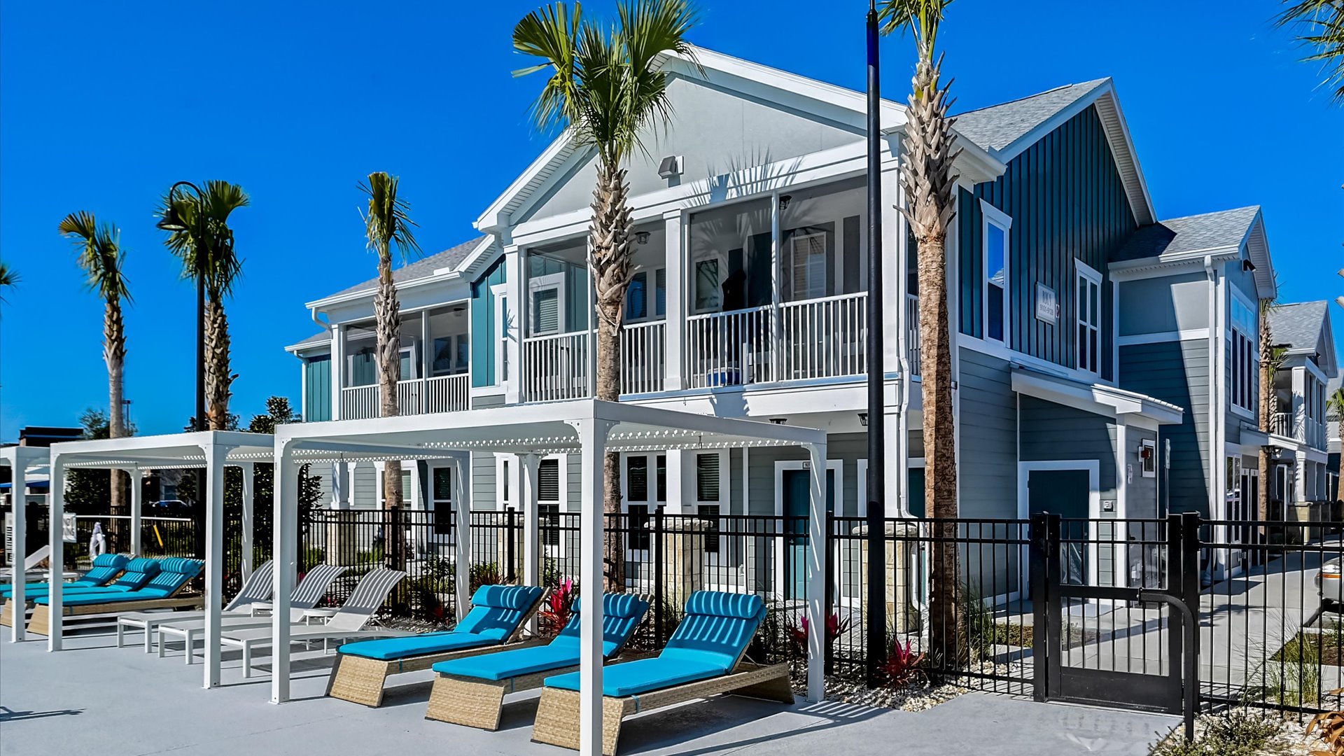 Photos of Springs at Flagler Center Apartments in Jacksonville, FL